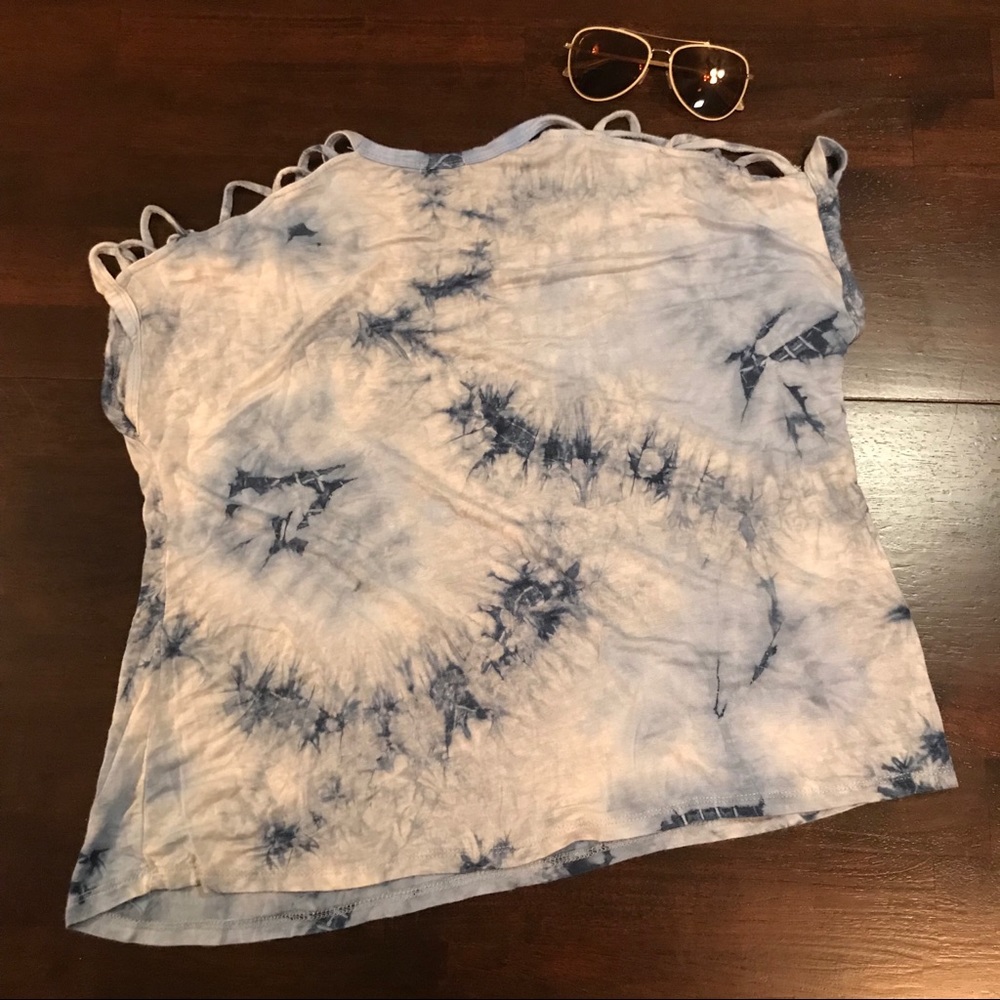 💕 Soft Cold Shoulder Top - Rue 21 - Medium - Picture 5 of 5